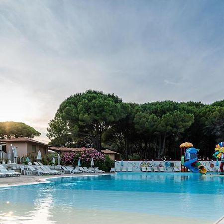 Arcobaleno Village Marina di Bibbona Kültér fotó