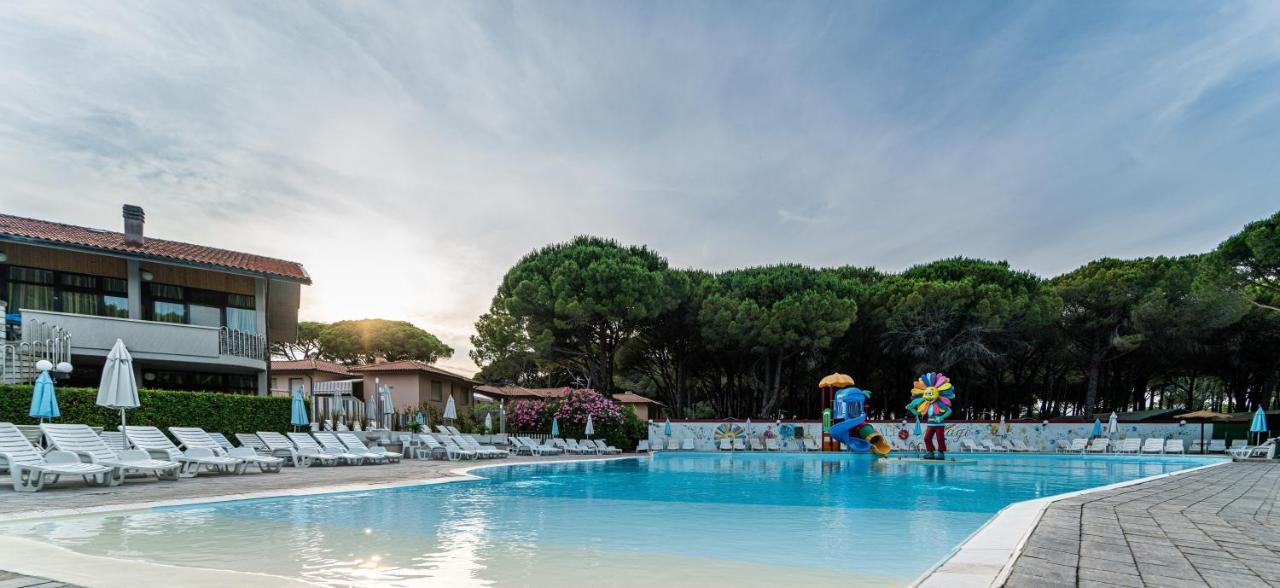 Arcobaleno Village Marina di Bibbona Kültér fotó