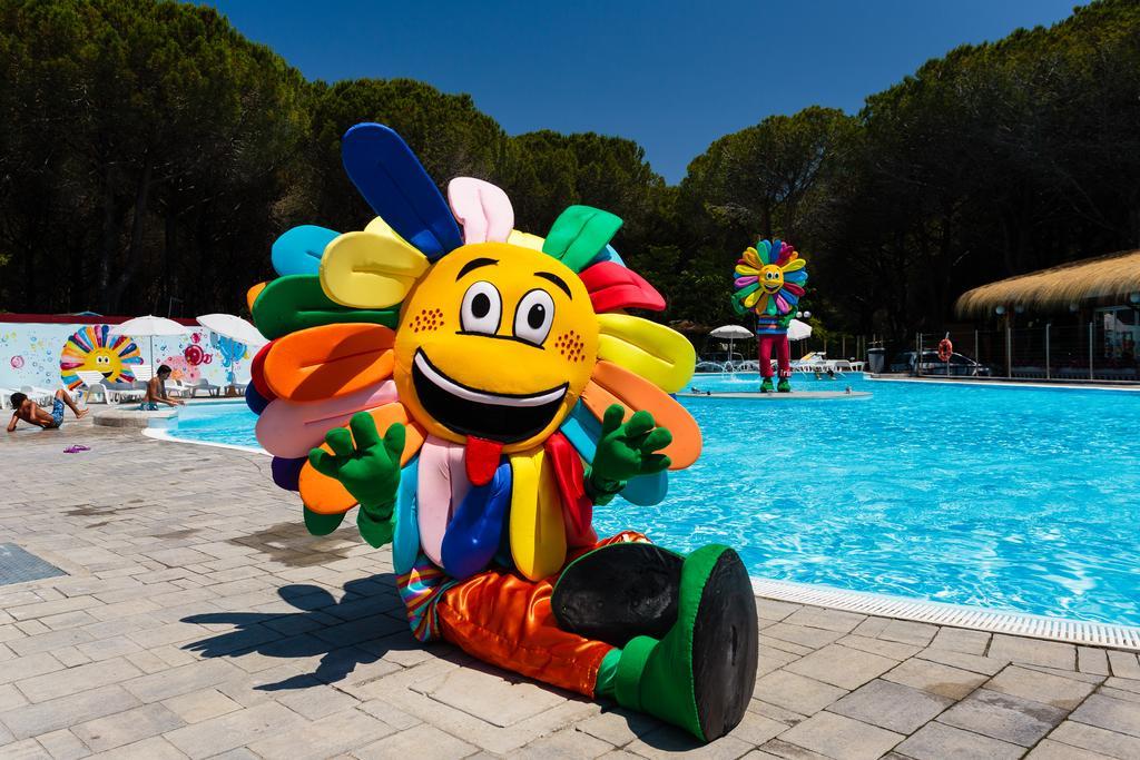 Arcobaleno Village Marina di Bibbona Kültér fotó